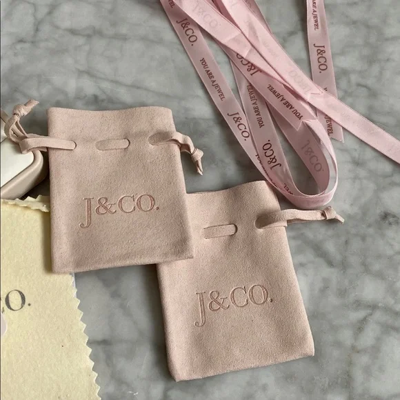 New 14K Gold Flatback Letter Earrings “N” “O” - With Boxes - Picture 14 of 16